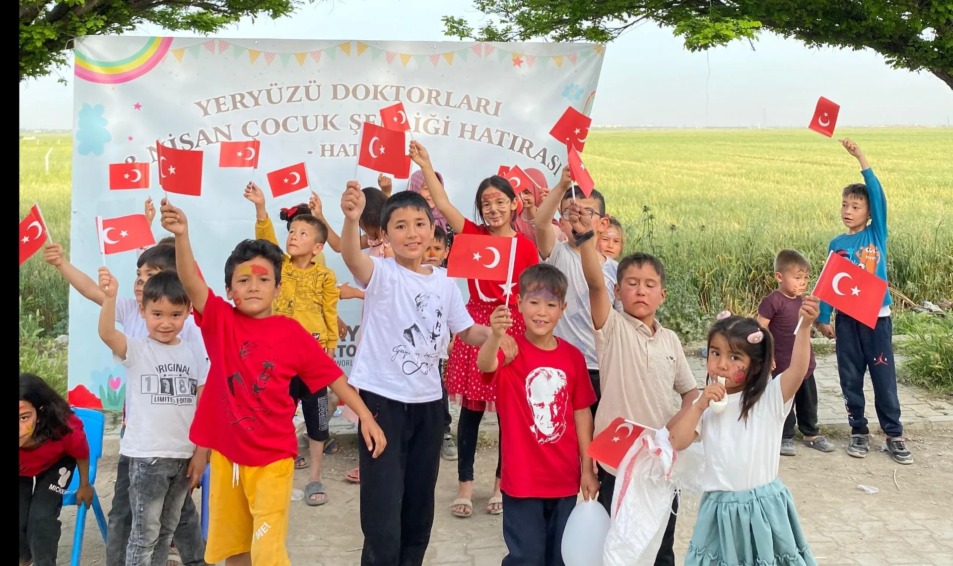 Farklı Coğrafyalarda 23 Nisan’ı Kutladık